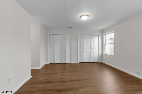 $2,600 | 139 Inslee Place, Unit 2, Elizabeth Port, NJ 07206