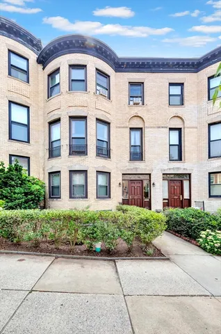 $2,900,000 | 462 Park Drive, Boston, MA 02215
