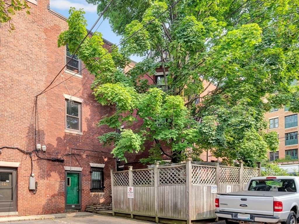 462 Park Drive Boston, MA 02215 - Photo 37 of 42