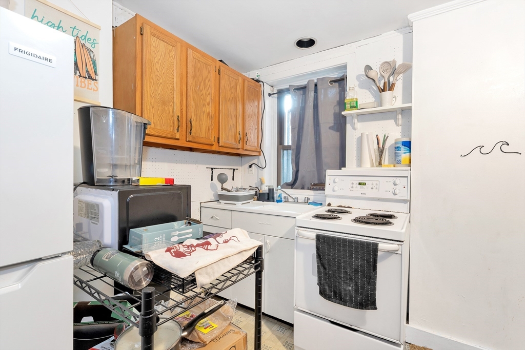 462 Park Drive Boston, MA 02215 - Photo 8 of 42