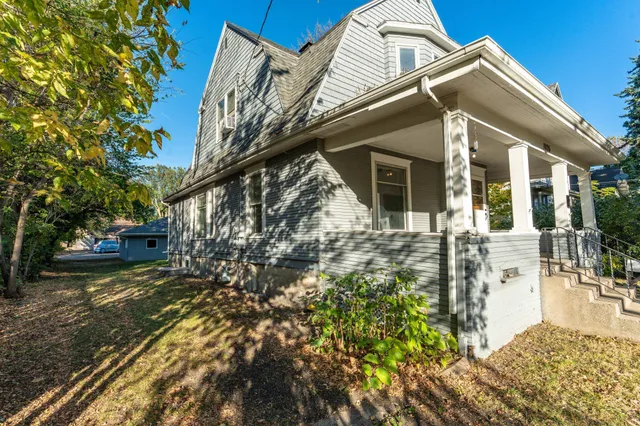 $230,000 | 1026 North University Drive, Fargo, ND 58102