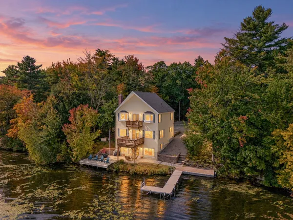 $985,000 | 536 Whitney Road, Stoddard, NH 03464