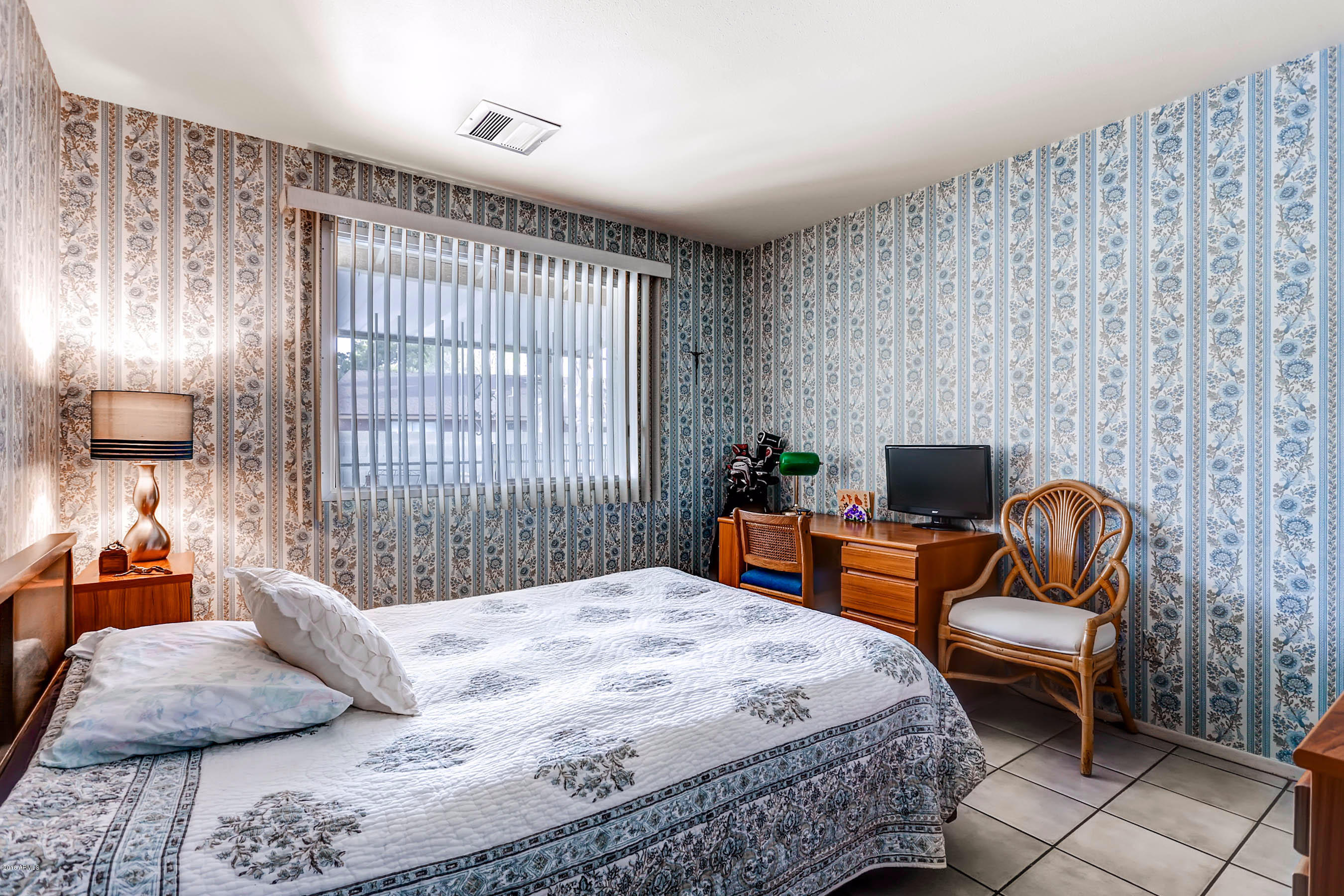 3049 West Redfield Road Phoenix, AZ 85053 - Photo 20 of 28 RedfieldBedroom3