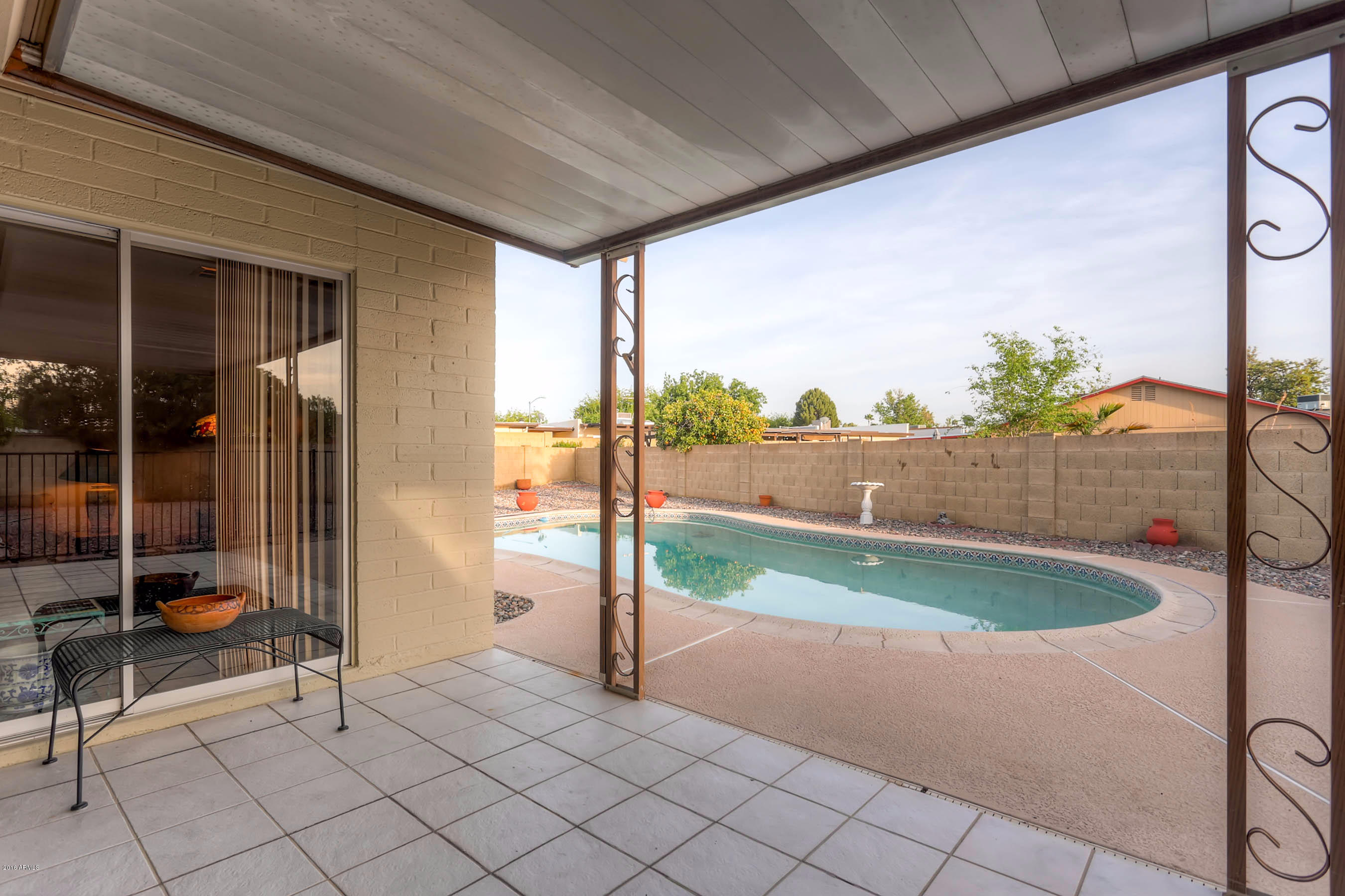 3049 West Redfield Road Phoenix, AZ 85053 - Photo 21 of 28 RedfieldPatio
