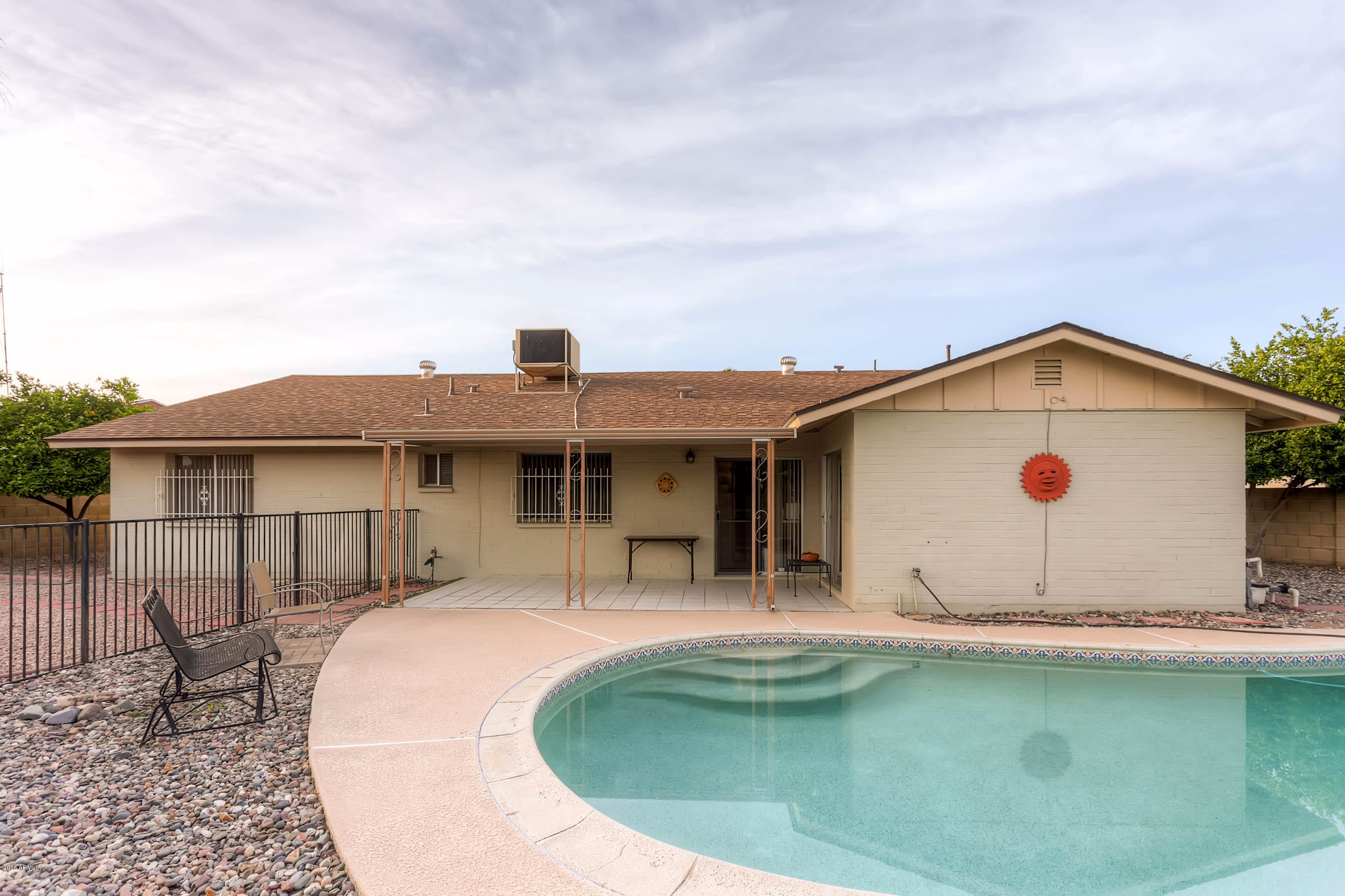 3049 West Redfield Road Phoenix, AZ 85053 - Photo 24 of 28 RedfieldPool