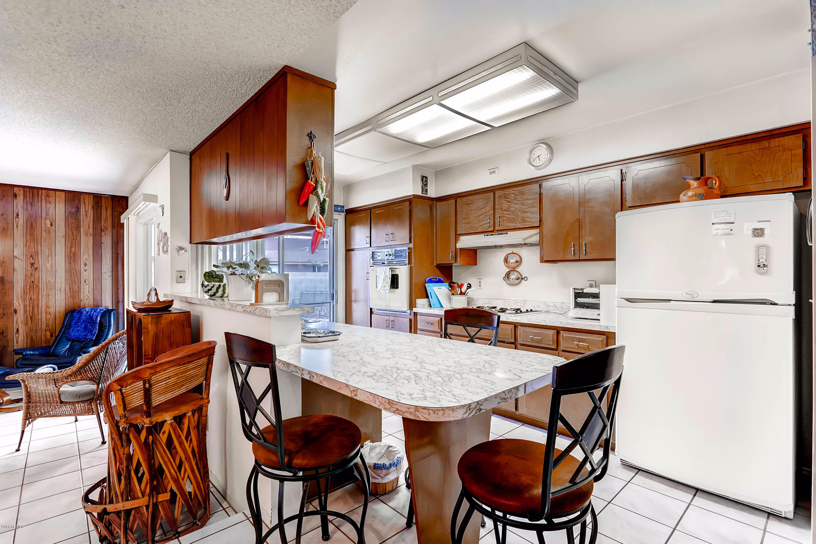 3049 West Redfield Road Phoenix, AZ 85053 - Photo 5 of 28 RedfieldKitchen