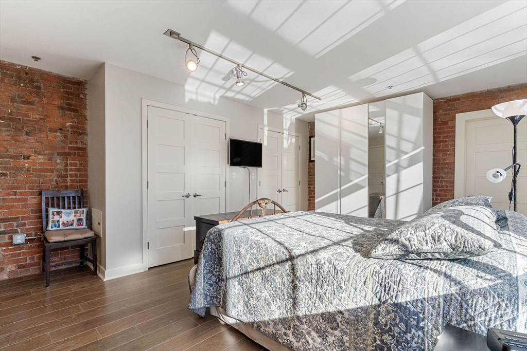 1255 Adams Street, Unit 105 Boston, MA 02124 - Photo 12 of 33