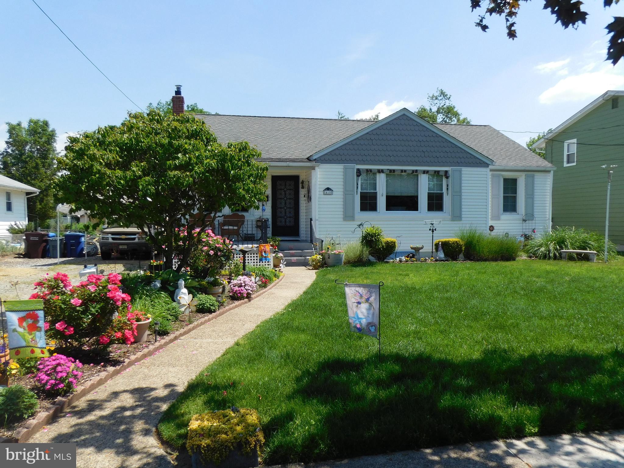 415 Lippincott Avenue Riverside, NJ 08075 - Photo 1 of 60 Lovely Street Appearance