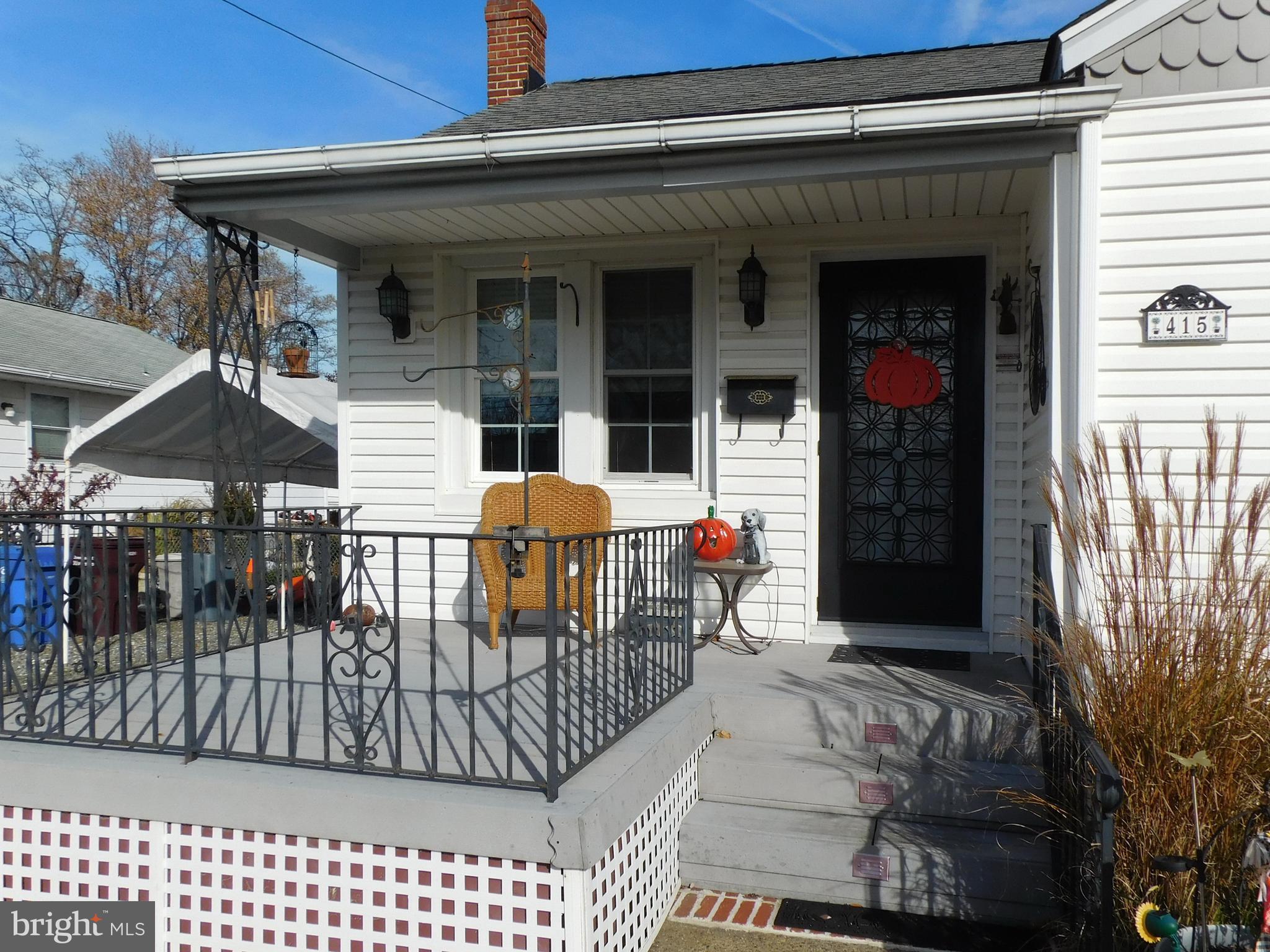 415 Lippincott Avenue Riverside, NJ 08075 - Photo 4 of 60 front porch view
