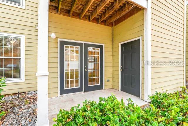 $209,000 | 100 Kensington Boulevard, Unit 305, Bluffton, SC 29910