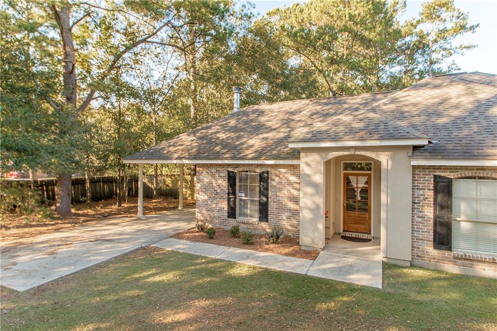 21067 Ohio Road Abita Springs, LA 70420 - Photo 3 of 38 Gallery Image 3