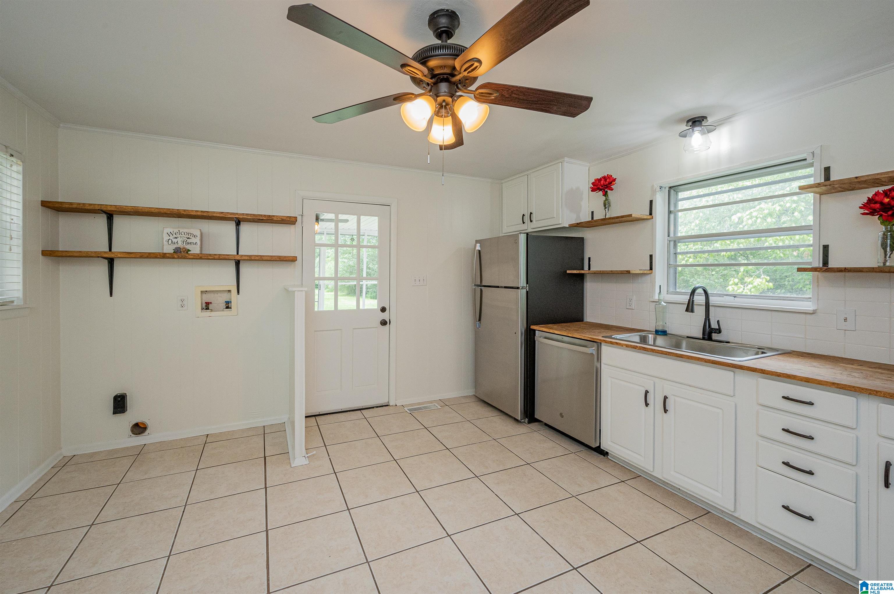 2135 Springdale Road Bessemer, AL 35022 - Photo 15 of 42