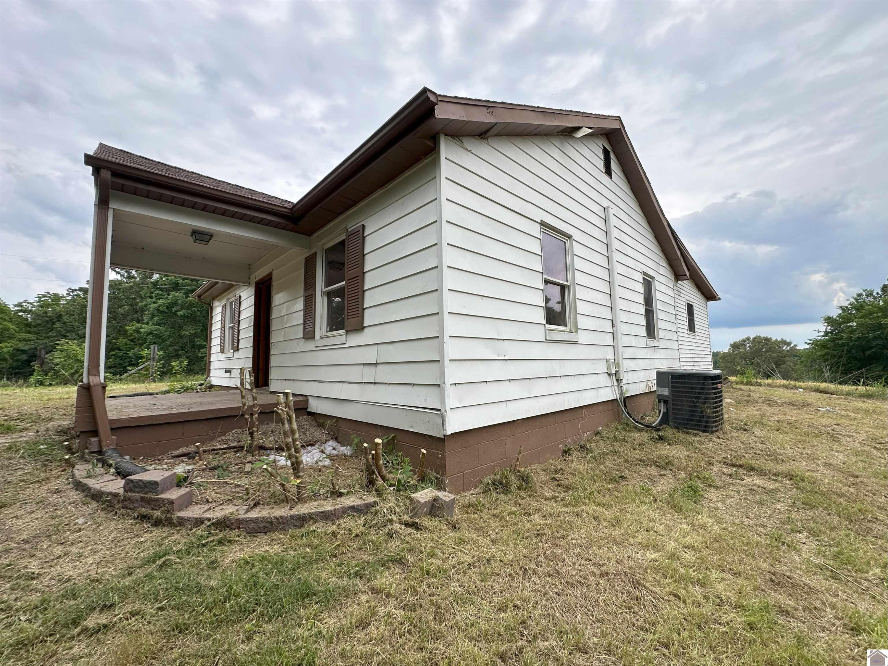 1251 Tater Road Mayfield, KY 42066 - Photo 2 of 26 Photo 2