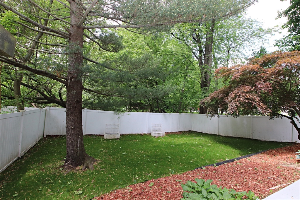 19 Juliette Road Saugus, MA 01906 - Photo 32 of 39
