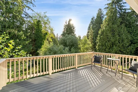 $799,950 | 16910 22nd Avenue Southeast, Bothell, WA 98012