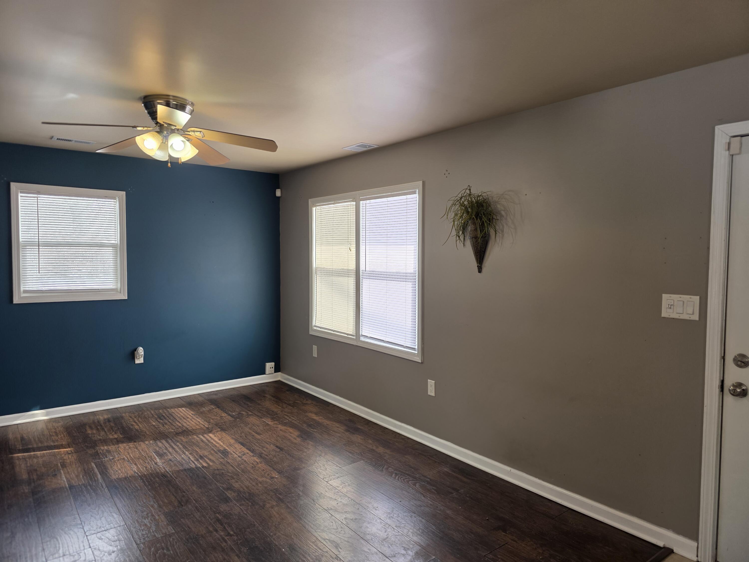 1314 East Miller Street Griffith, IN 46319 - Photo 12 of 18 3000x2250