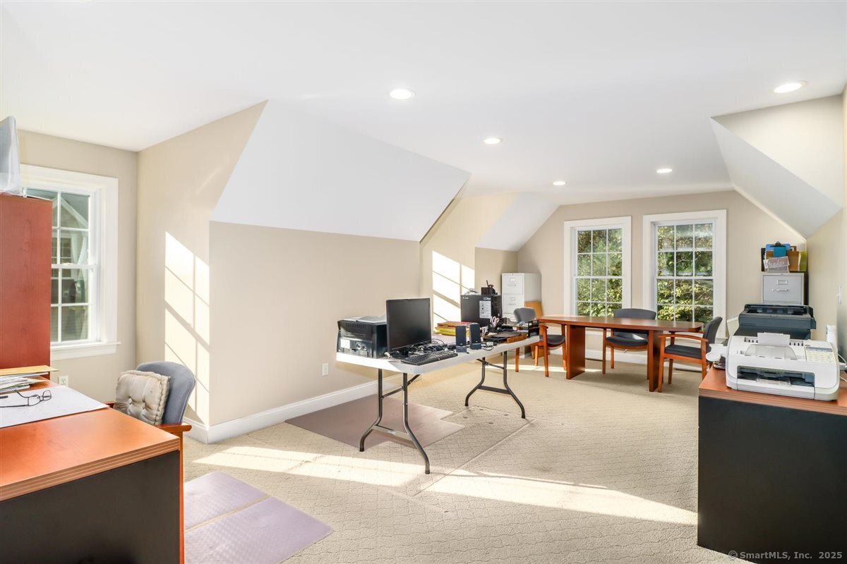 5 Lyric Lane New Milford, CT 06776 - Photo 6 of 36