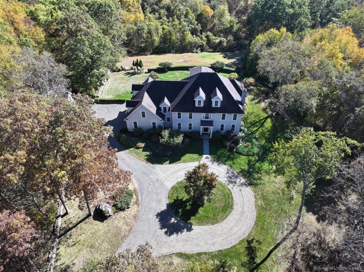 5 Lyric Lane New Milford, CT 06776 - Photo 8 of 36