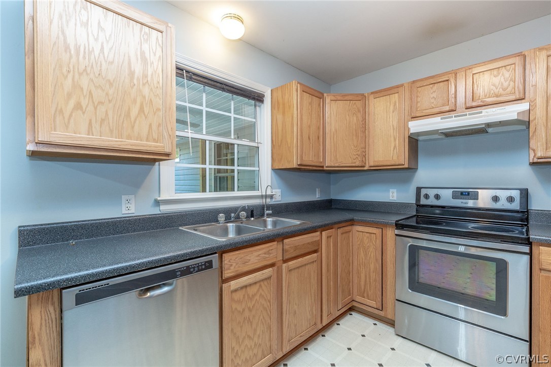 3880 Howell Road Powhatan, VA 23139 - Photo 3 of 25 Gallery Image 3