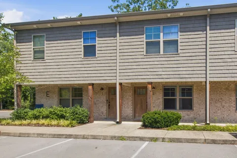 $205,000 | 2506 East Main Street, Unit E2, Murfreesboro, TN 37127