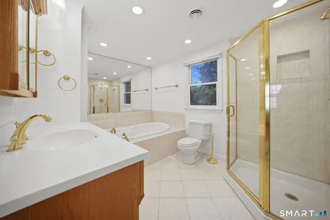 $929,000 | 3 Knickerbocker Avenue, Norwalk, CT 06855