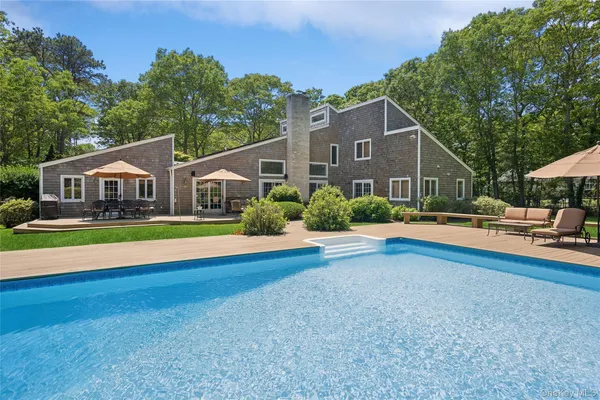 $58,000 | 8 Indian Pipe Drive, Quogue, NY 11959