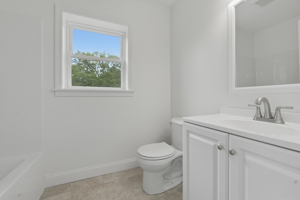 48 Old Boston Road Wilbraham, MA 01095 - Photo 16 of 26
