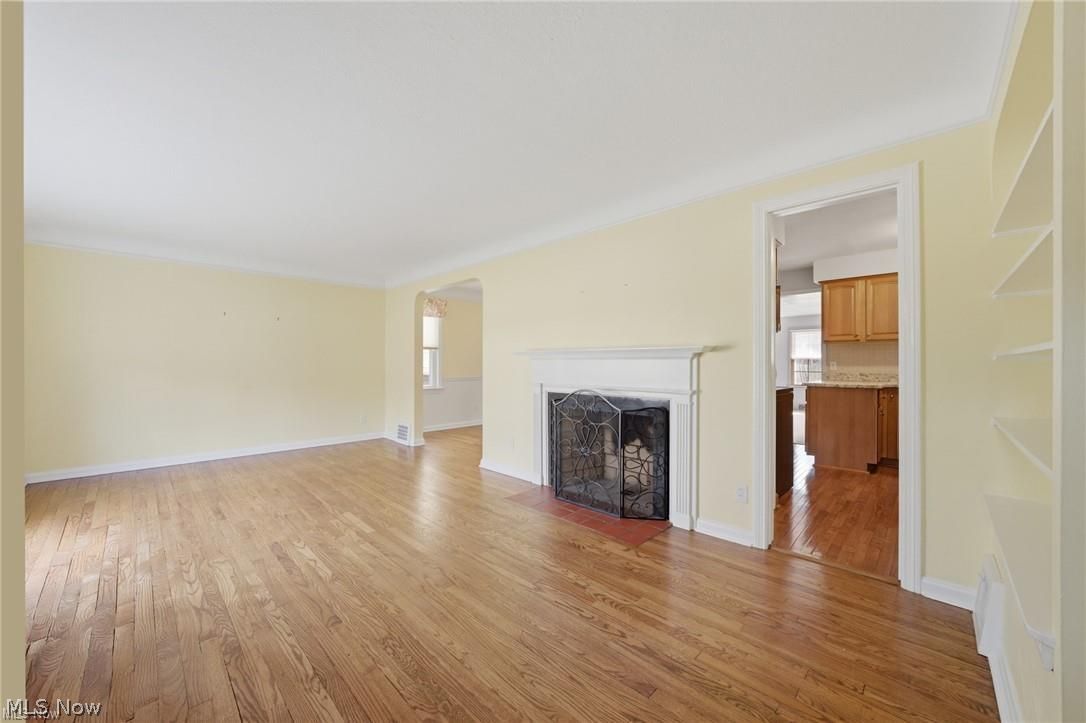 5284 Edenhurst Road Lyndhurst, OH 44124 - Photo 9 of 50