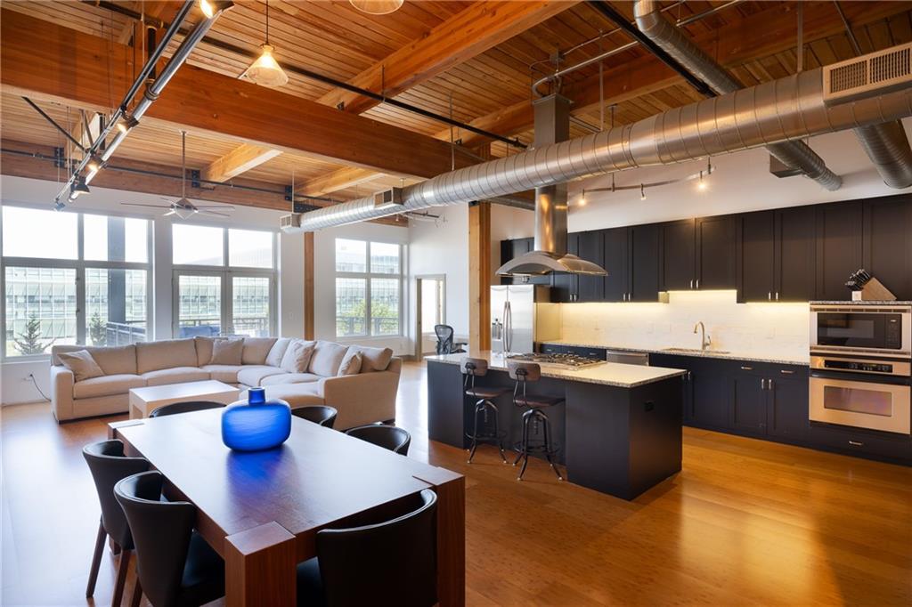 210 West 5th St Unit 203  