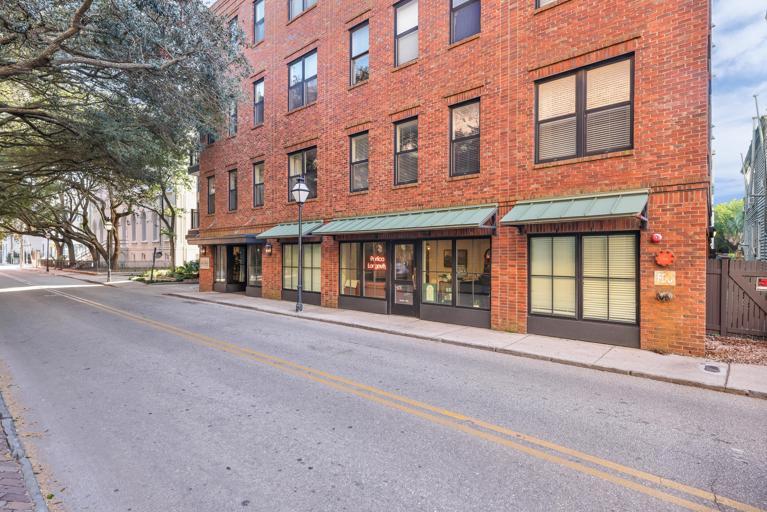 21 George Street, Unit 111 Charleston, SC 29401 - Photo 1 of 34 2_550a0707