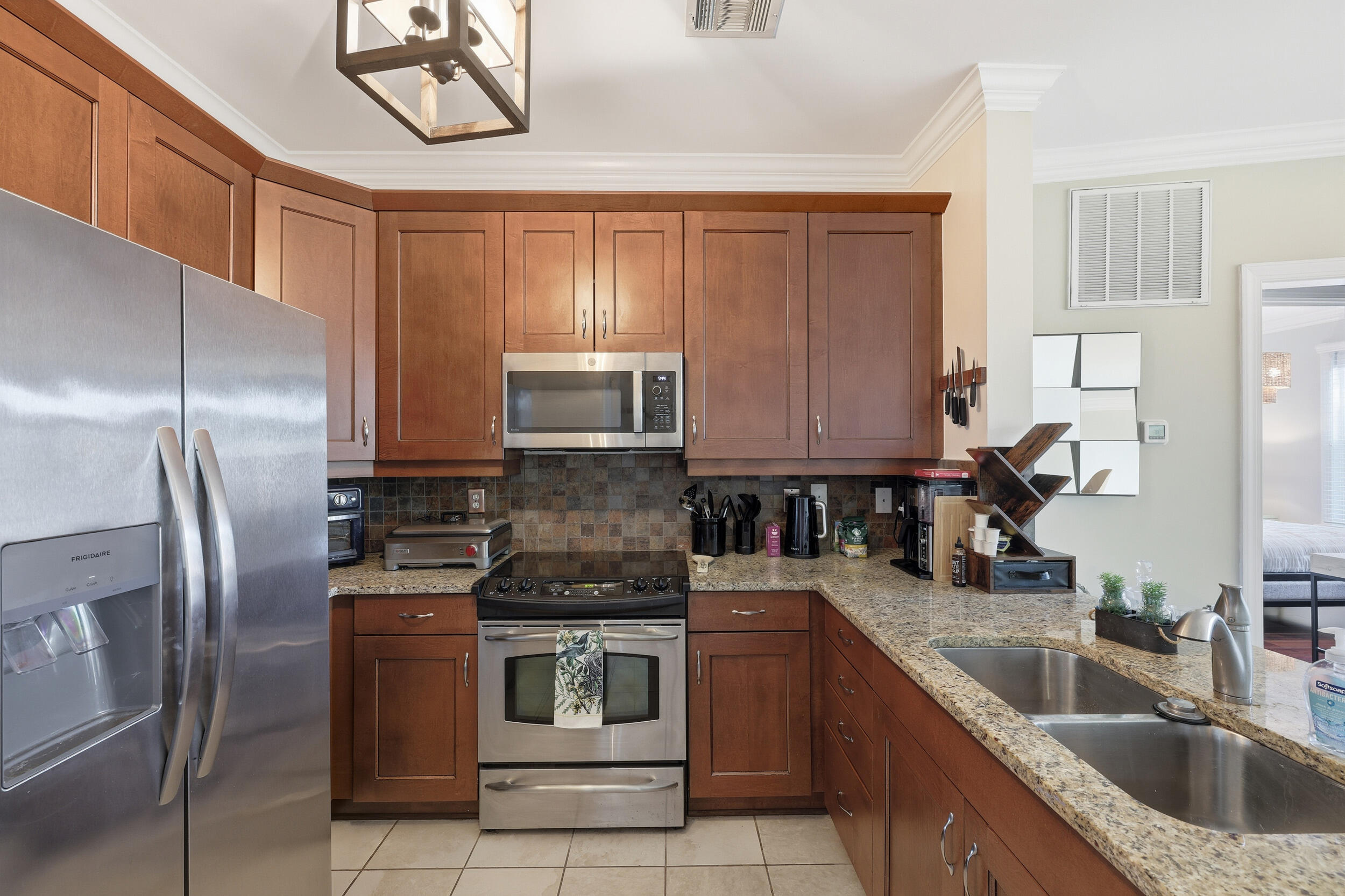 21 George Street, Unit 111 Charleston, SC 29401 - Photo 14 of 34 6_ecp_003