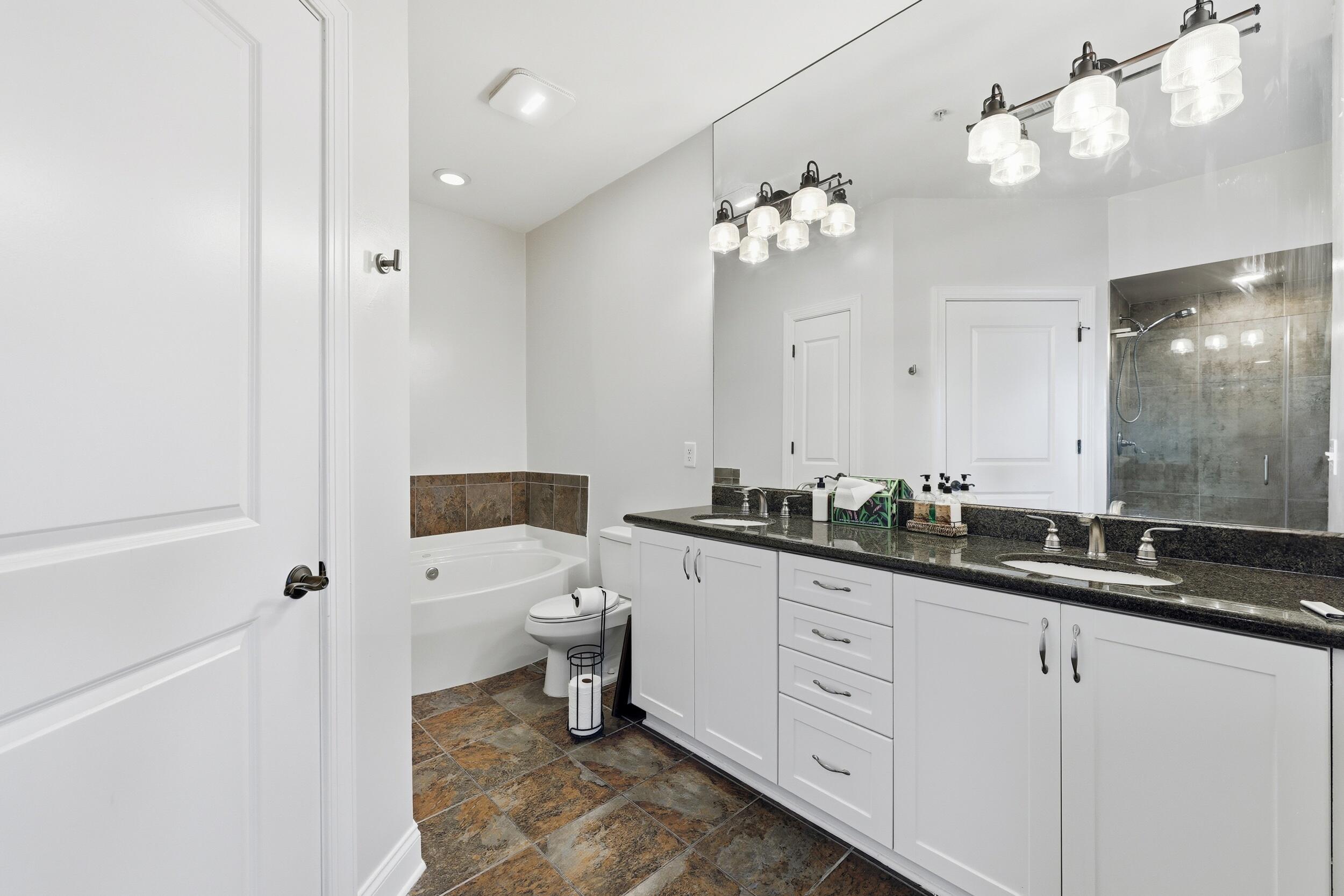 21 George Street, Unit 111 Charleston, SC 29401 - Photo 22 of 34 22_ecp_019