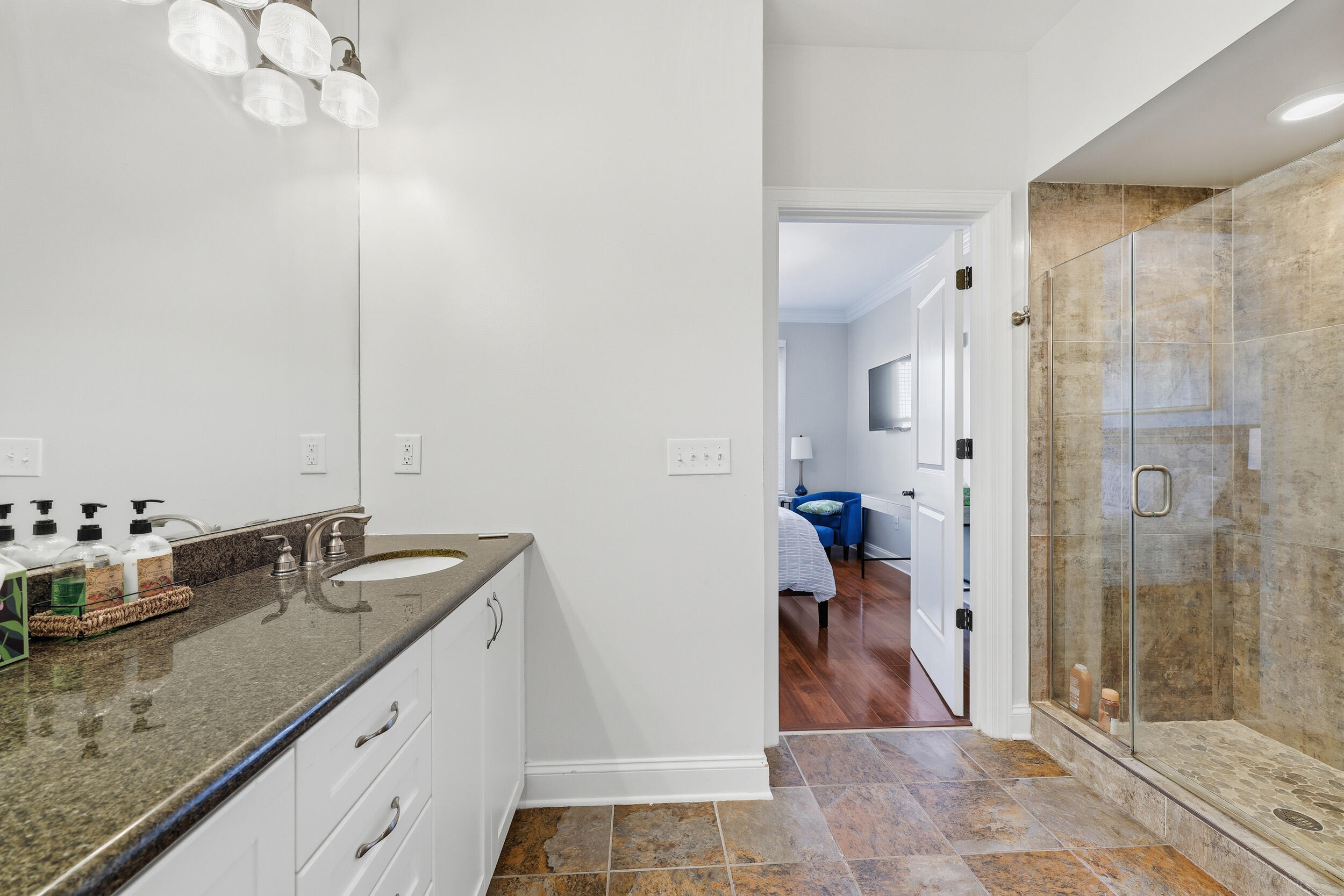 21 George Street, Unit 111 Charleston, SC 29401 - Photo 23 of 34 24_ecp_021