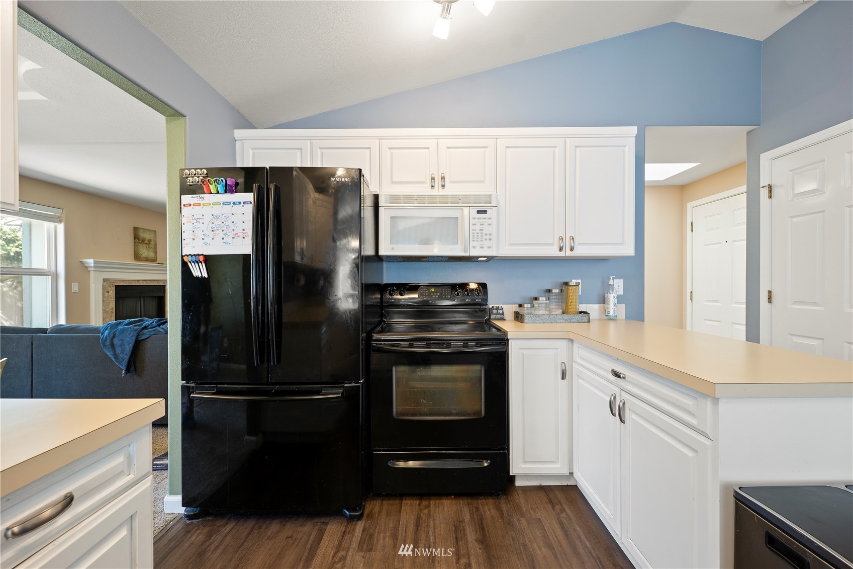 6033 60th Loop Southeast Lacey, WA 98513 - Photo 7 of 23 Gallery Image 7
