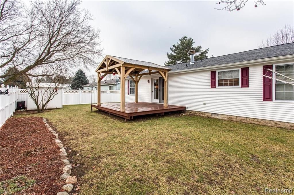 134 North Black River Road Croswell, MI 48422 - Photo 5 of 23 Gallery Image 5