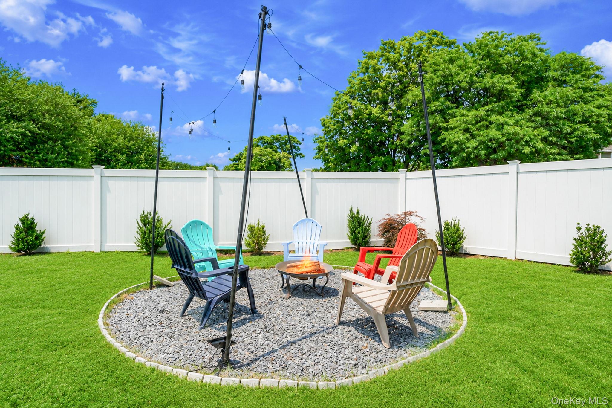 1 Blue Spruce Lane Commack, NY 11725 - Photo 7 of 33