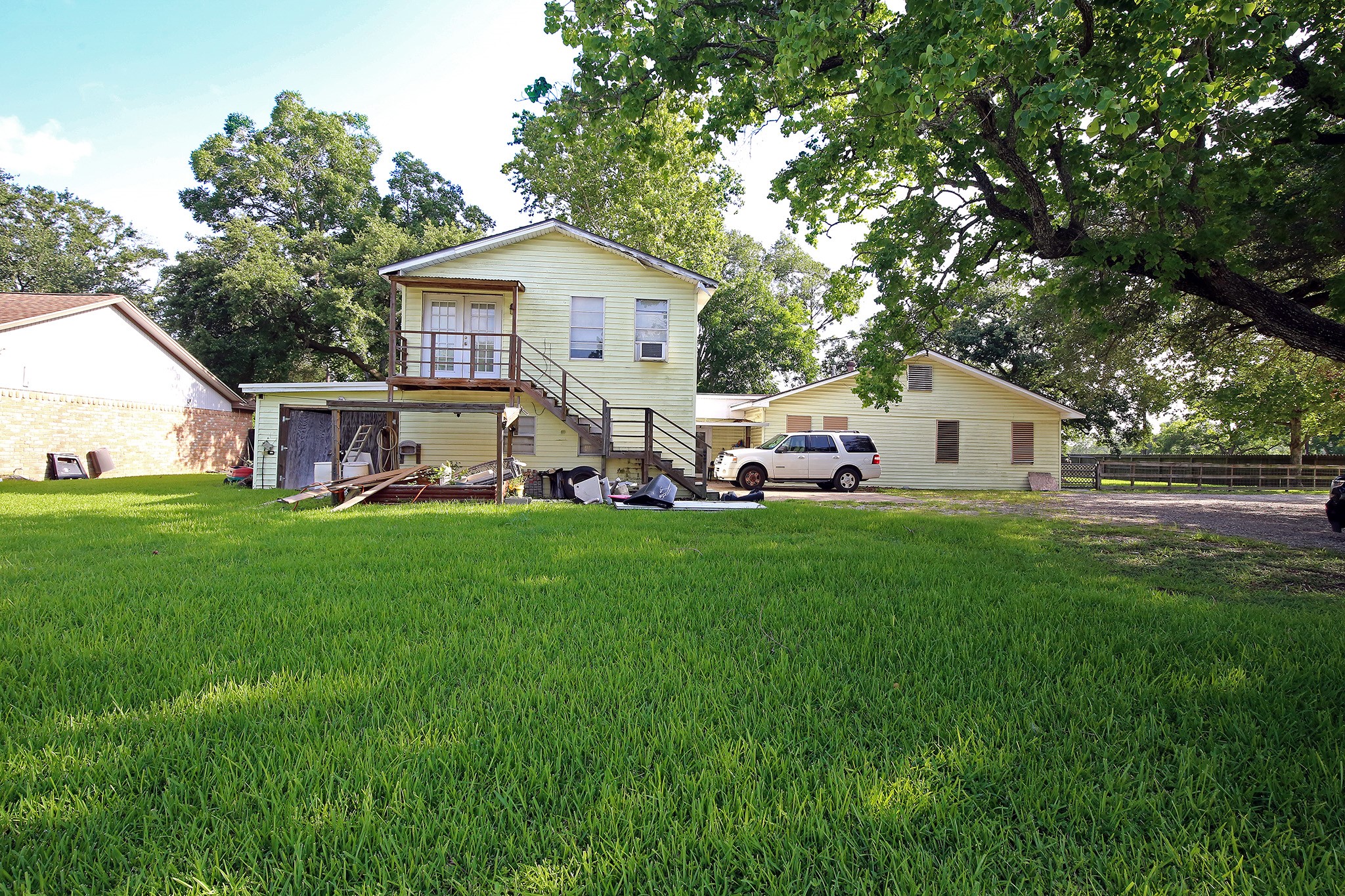 4406 FM 646 Road Santa Fe, TX 77510 - Photo 18 of 26 Garage Apartment or Home Office or place for your guests!