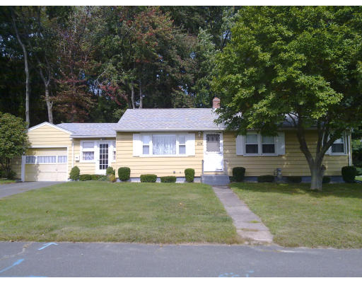 234 Rolf Avenue Chicopee, MA 01020 - Photo 1 of 17 Gallery Image 1
