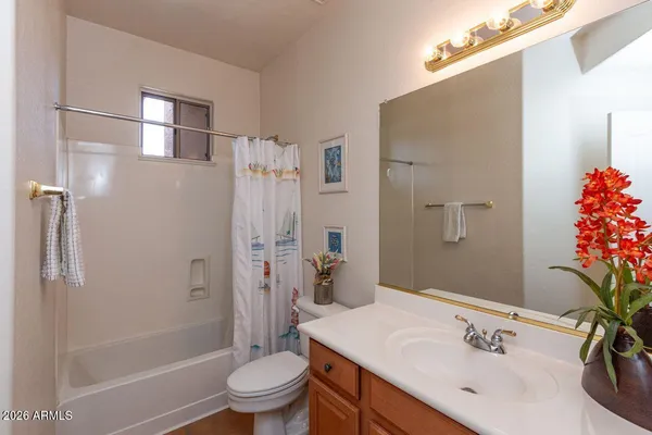 $750,000 | 149 East Canyon Creek Drive, Gilbert, AZ 85295