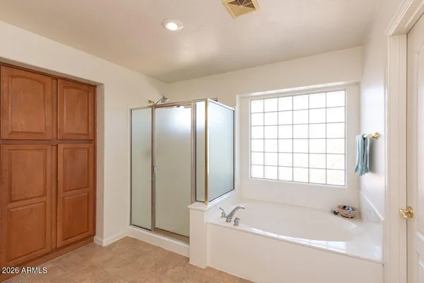 $750,000 | 149 East Canyon Creek Drive, Gilbert, AZ 85295