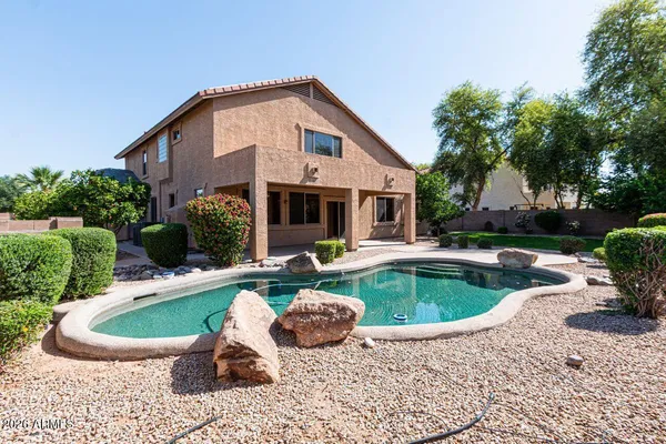 $750,000 | 149 East Canyon Creek Drive, Gilbert, AZ 85295