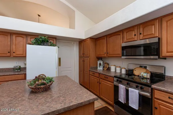 $750,000 | 149 East Canyon Creek Drive, Gilbert, AZ 85295