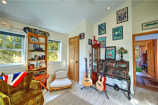 $789,000 | 59 Mason Road, Barrington, RI 02806