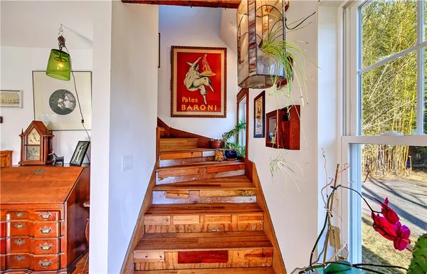 $789,000 | 59 Mason Road, Barrington, RI 02806