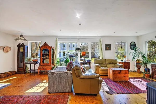 $789,000 | 59 Mason Road, Barrington, RI 02806