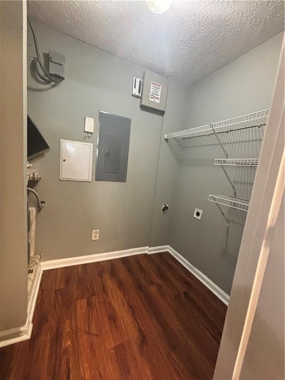 3101 Par 3 Way Lithonia, GA 30038 - Photo 13 of 32 view of a room with wooden floor and white walls
