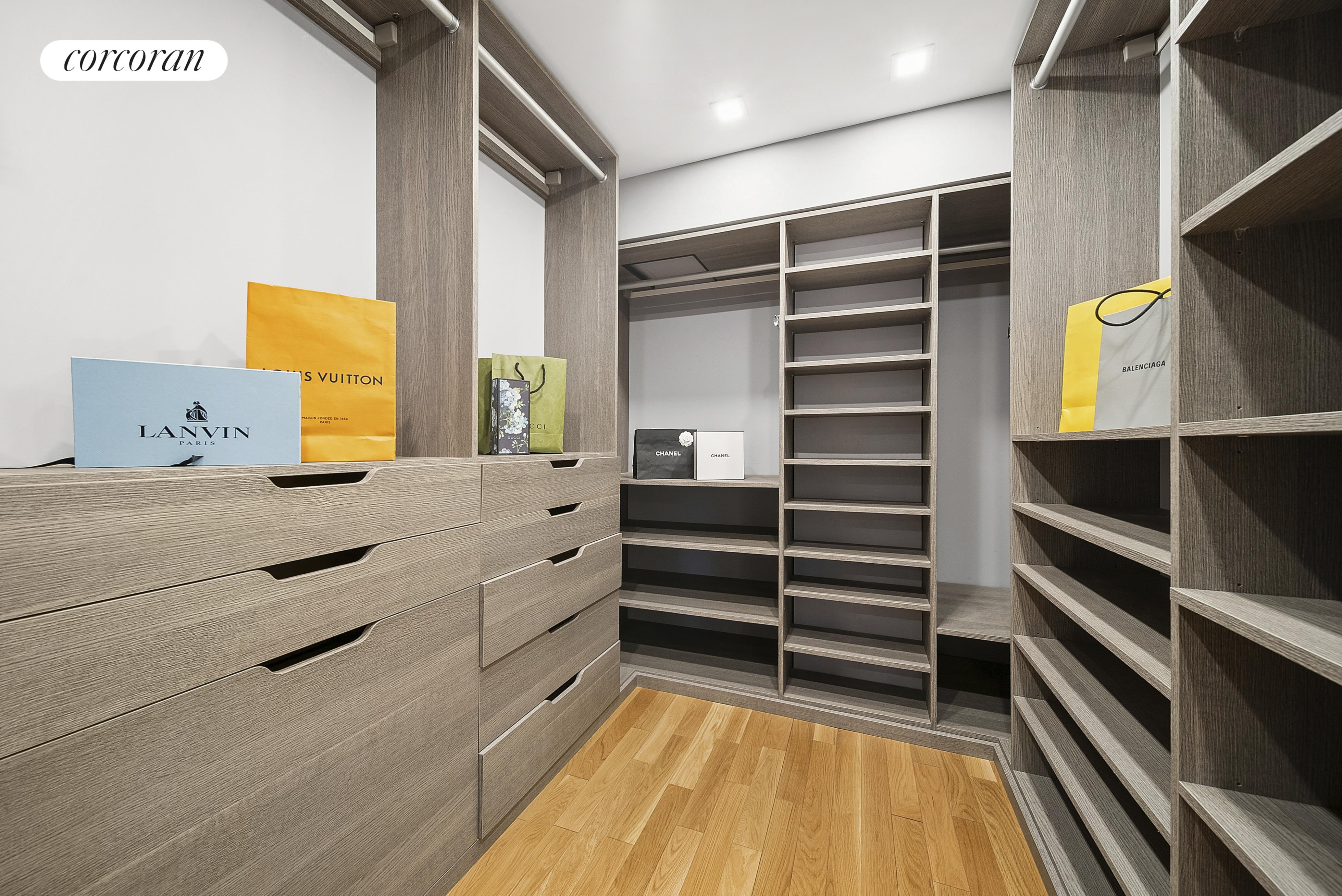 121 East 23rd Street, Unit 4D Manhattan, NY 10010 - Photo 5 of 11