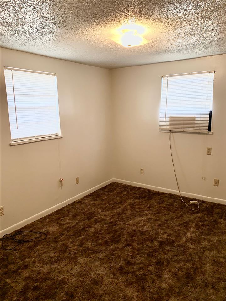106 South 10th Street Perry, OK 73077 - Photo 8 of 15 Gallery Image 8