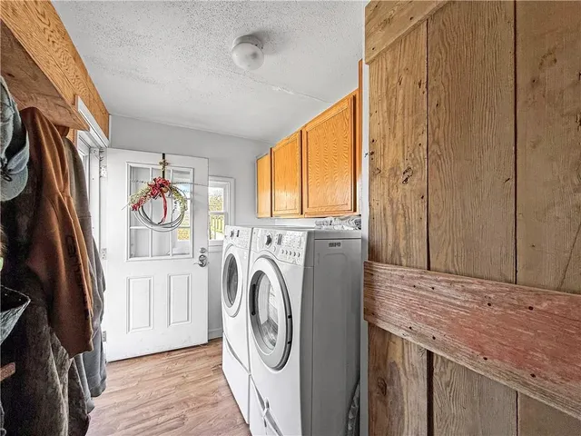 $315,000 | 20628 Elm Drive, Higginsville, MO 64037