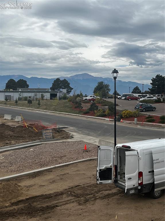 6724 Condor Hl Heights Colorado Springs, CO 80915 - Photo 15 of 17